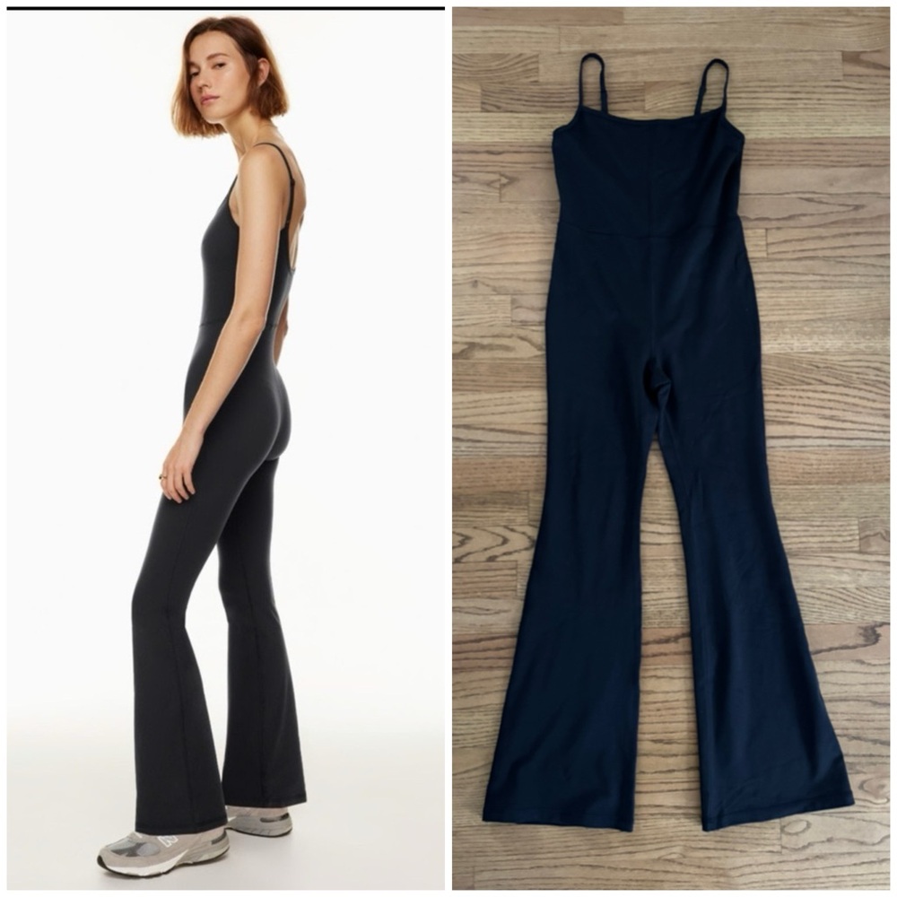 Aritizia women’s Divinity Kick Flare Jumpsuit